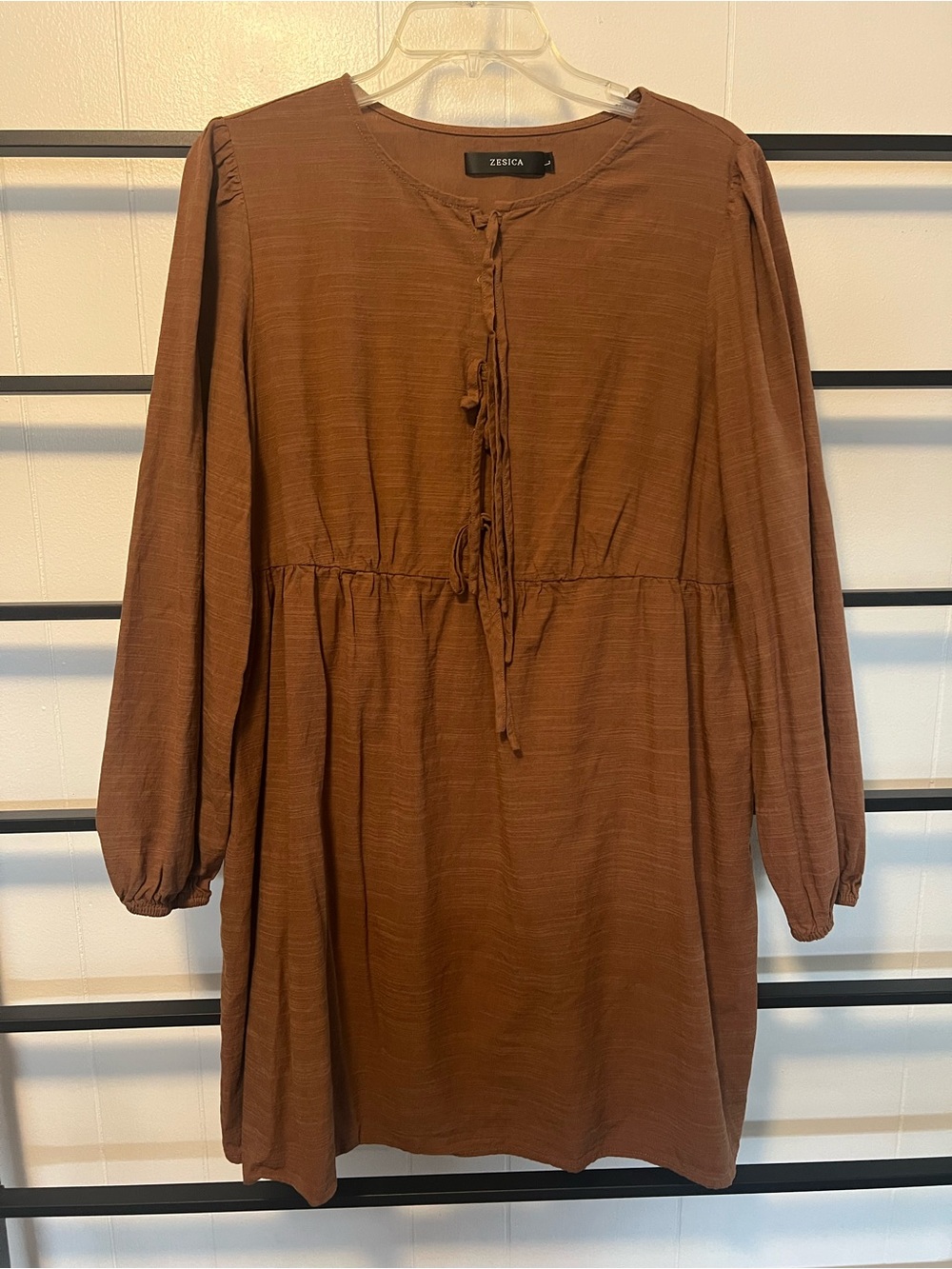 Women’s Large Zesica Short Long Sleeve Peasant Dress, H6
